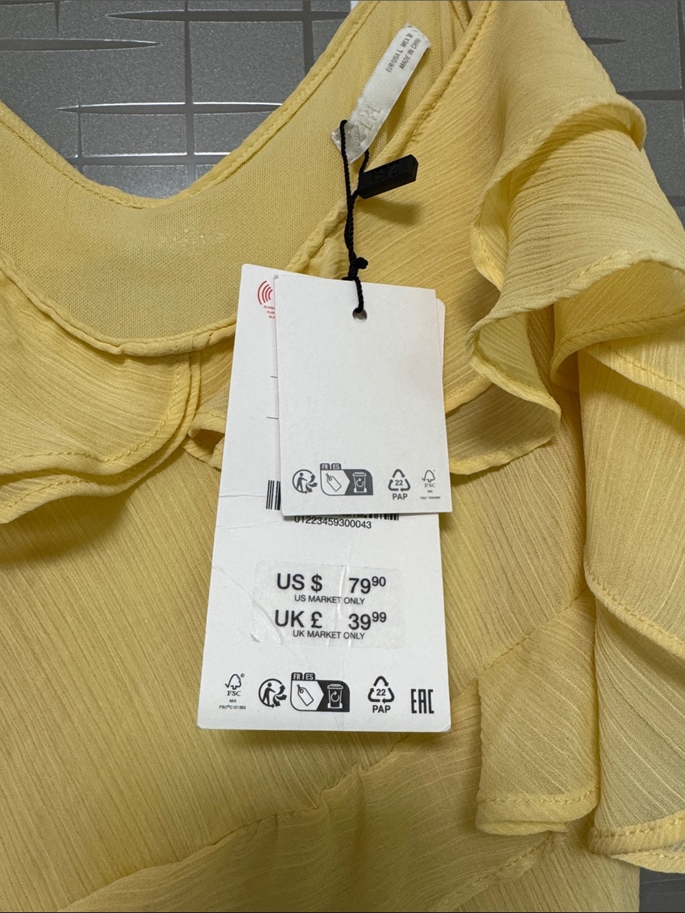 Yellow Ruffled Cold-Shoulder Maxi Dress - Picture 3 of 6